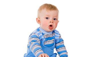 Грубый кашель у ребенка до года