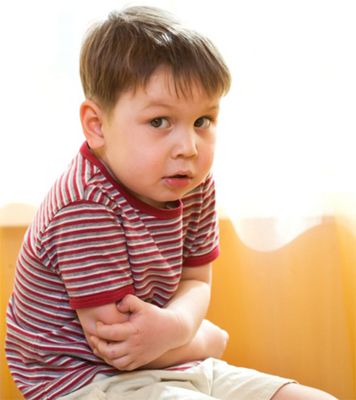 постоянный кашель у ребенка причины без температуры